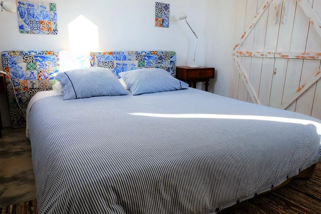 Apartments Uppe Villa Lisboa 0*,  Portugalsko