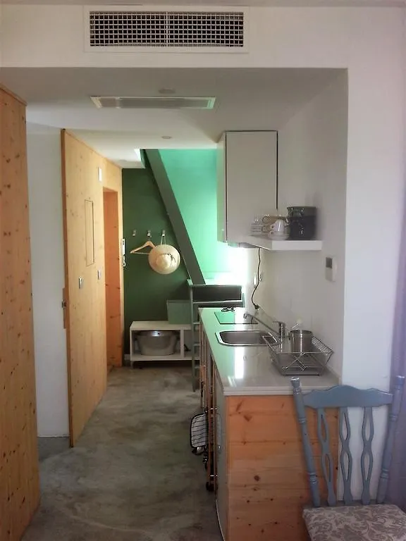 Apartments Uppe Villa Lisboa